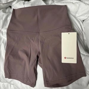 Lululemon align short